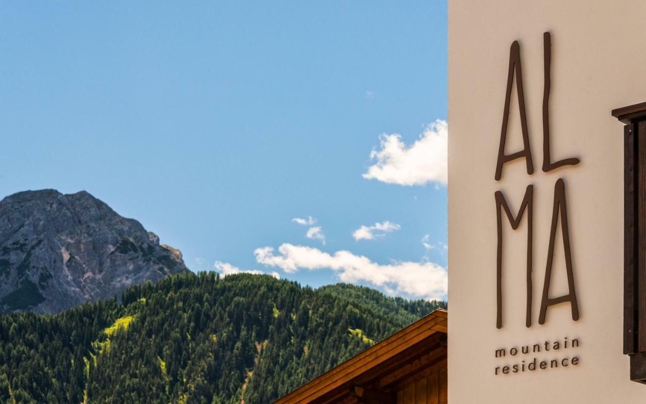 Alma Mountain Residence Dobbiaco Exterior photo